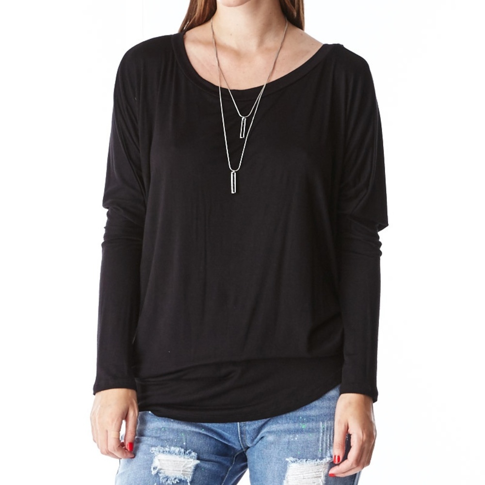 SCOOP NECK TOP